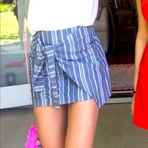 Boutique Tie Front Skirt